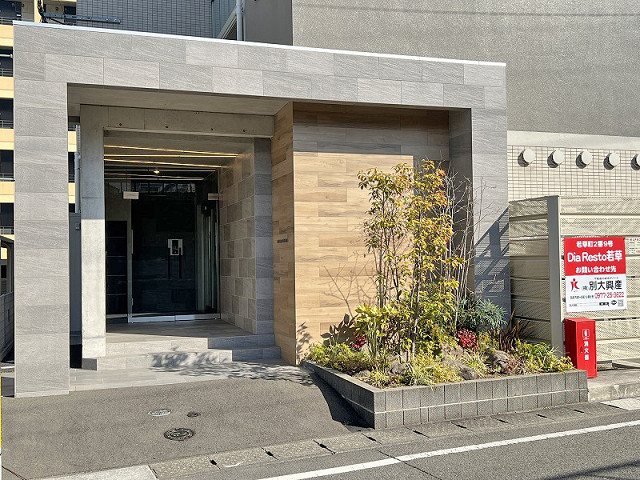 建物エントランス