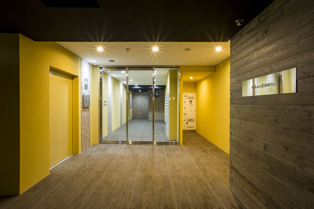 建物エントランス