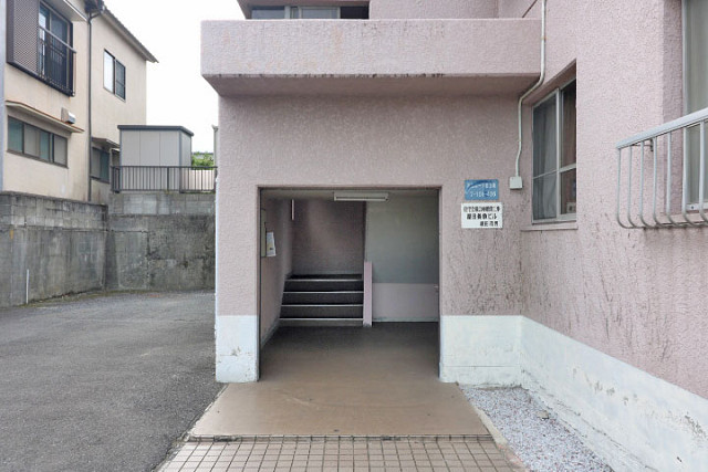 建物エントランス