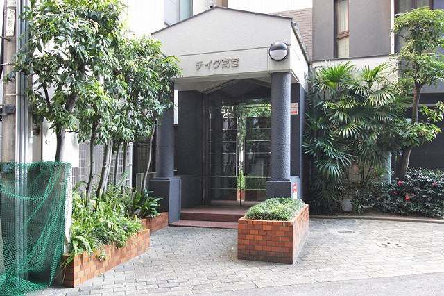 建物エントランス